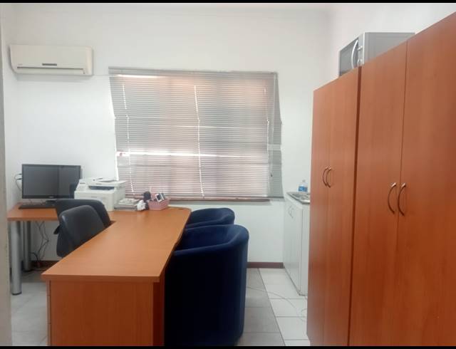 60M² OFFICE TO LET IN DURBAN CENTRAL